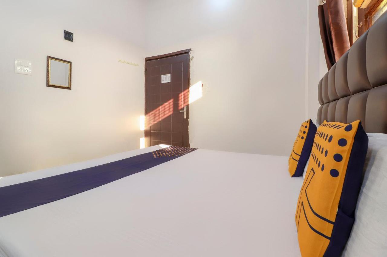 SPOT ON 75178 Hotel Arman Roorkee Exterior foto
