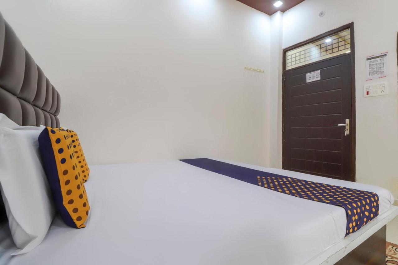 SPOT ON 75178 Hotel Arman Roorkee Exterior foto